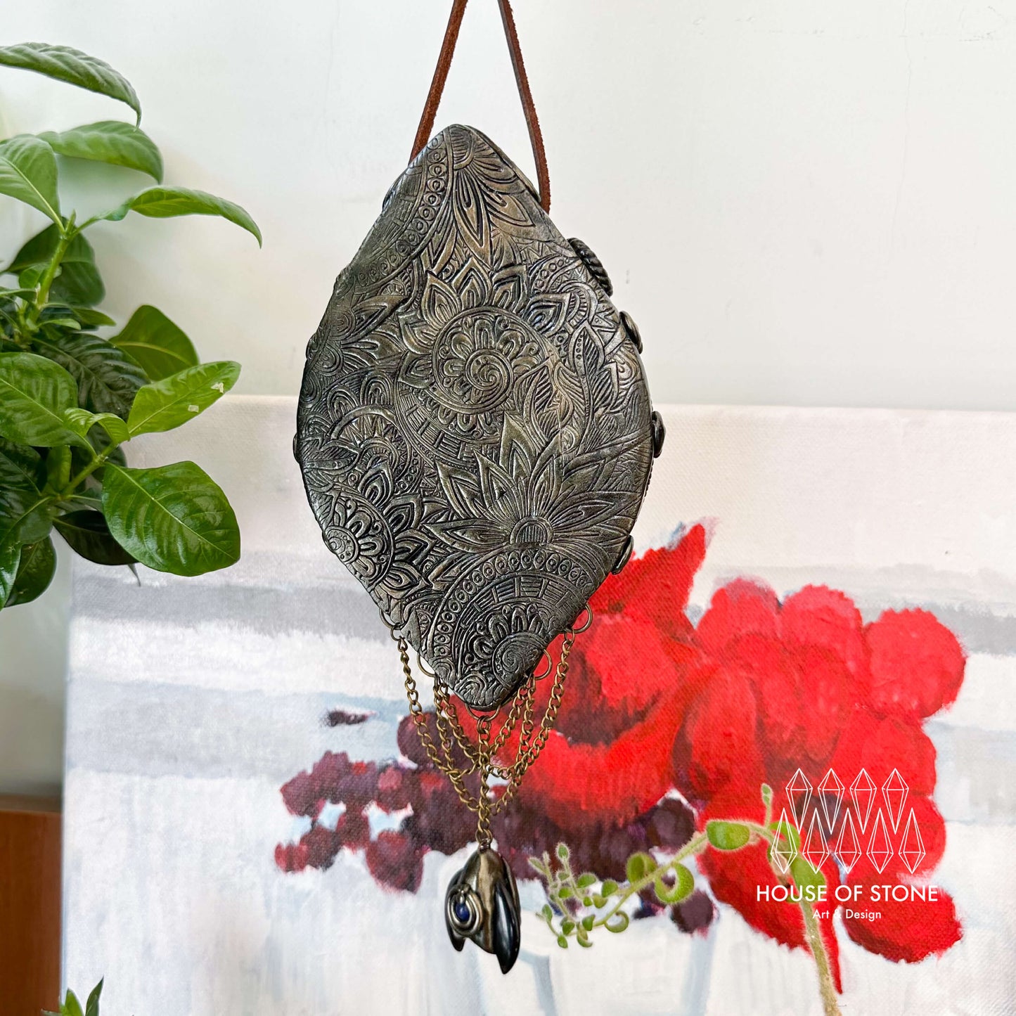 Handmade Natural Black Obsidian Crystal Wall Hanging Decor/Magic Obsidian Mirror Spiritual Window Interior Room Hangings/Scrying Mirror Door Hanging/Altar Tool