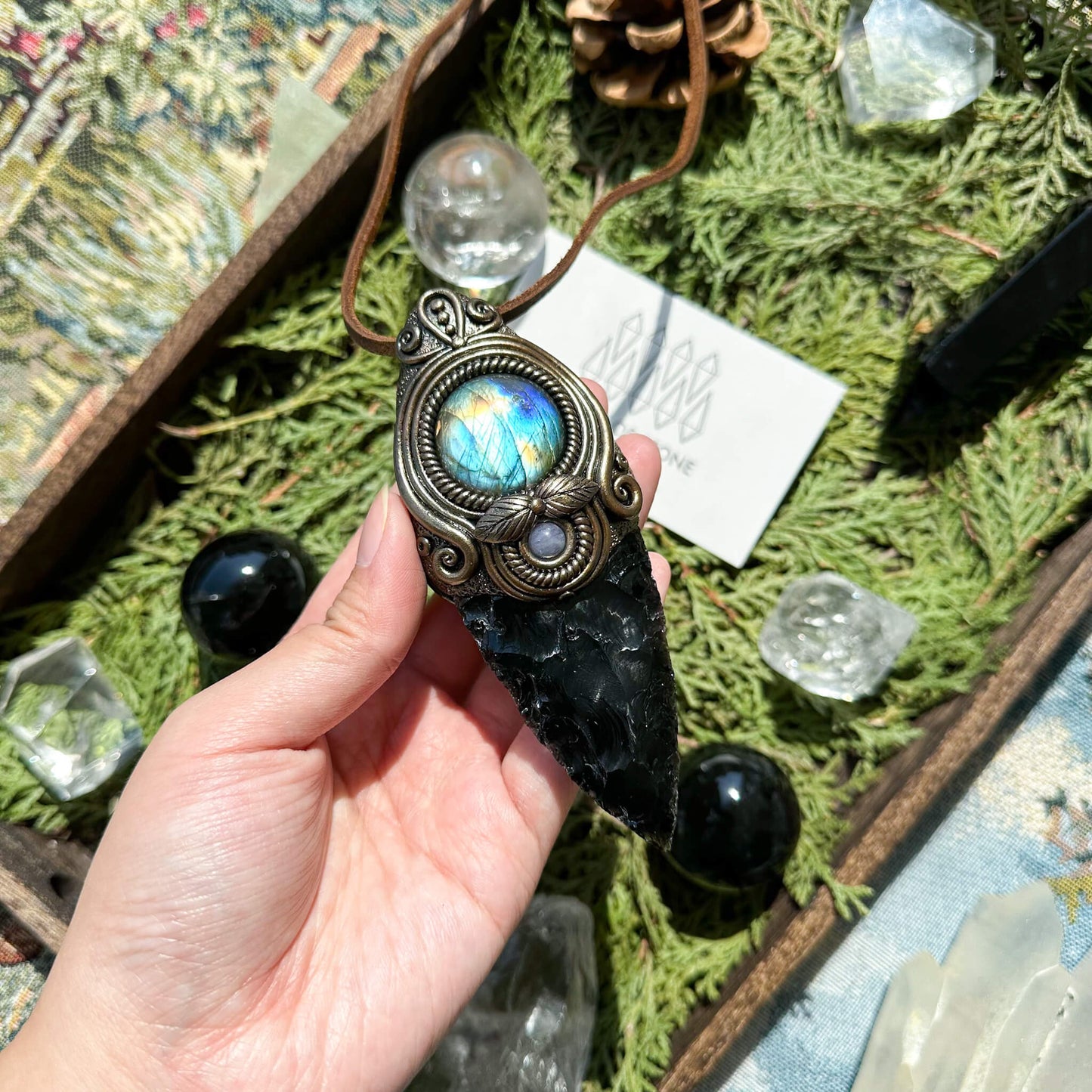 Natural Handmade Black Obsidian Arrowhead Pendant Necklace/Magic Crystal Double-sided Pendant/Labradorite Jewelry/Chakra/Altar Tool