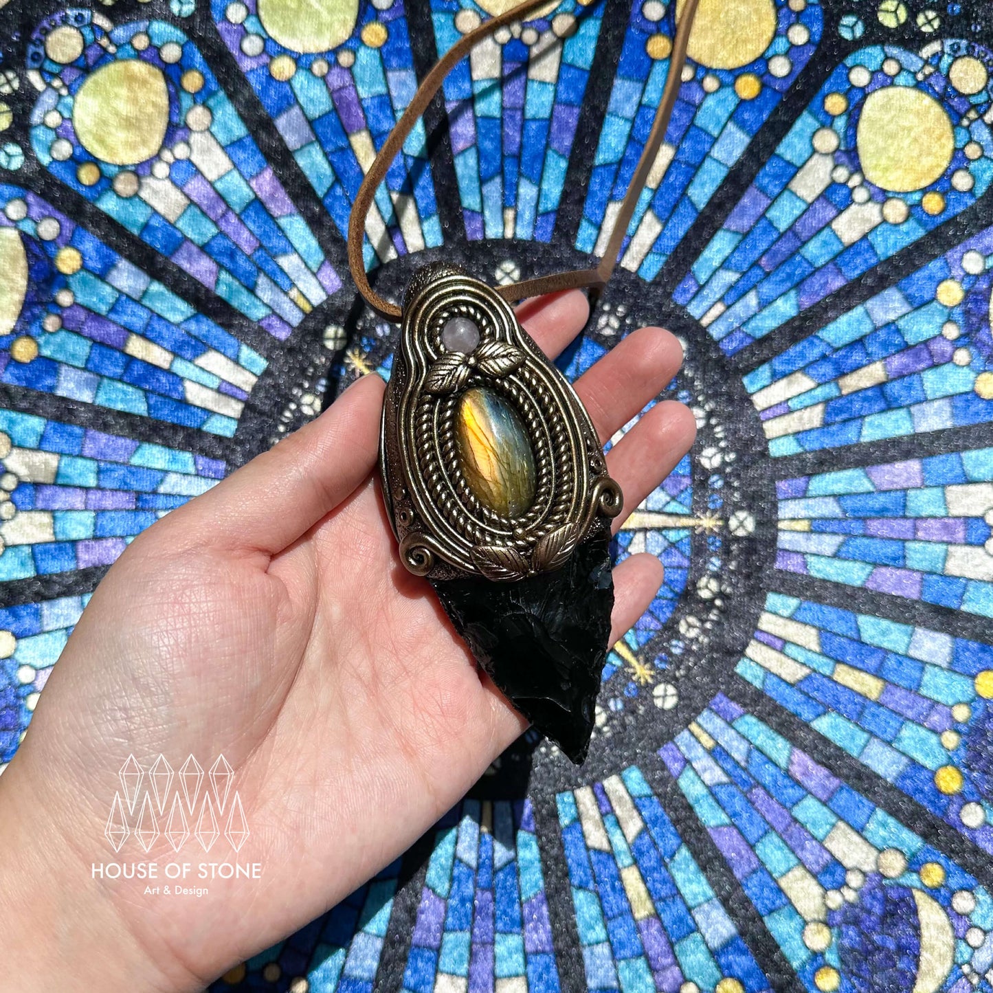 Natural Handmade Black Obsidian Arrowhead Pendant Necklace/Magic Crystal Double-sided Pendant/Labradorite Jewelry/Chakra/Altar Tool