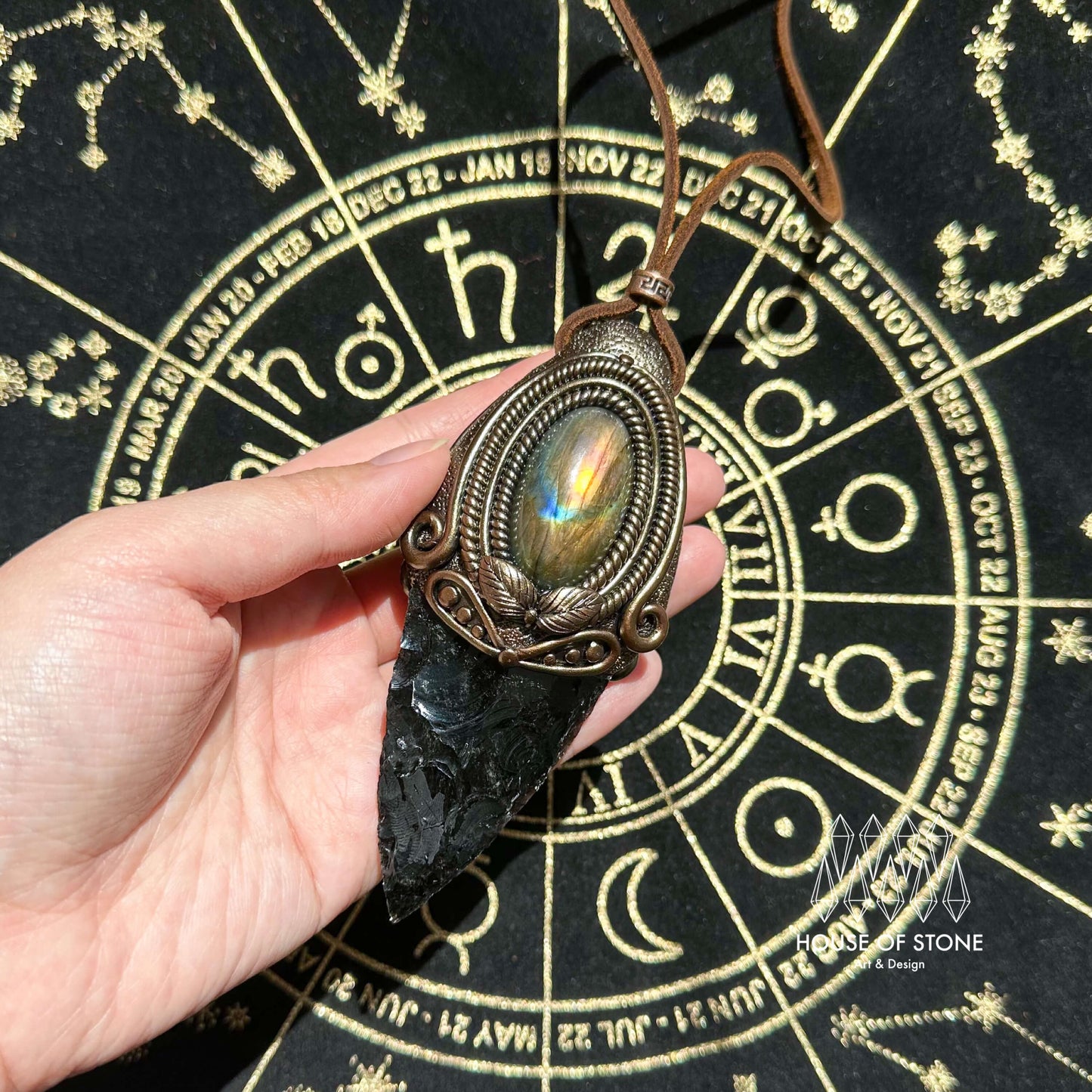 Natural Handmade Black Obsidian Arrowhead Pendant Necklace/Magic Crystal Double-sided Pendant/Labradorite Jewelry/Chakra/Altar Tool