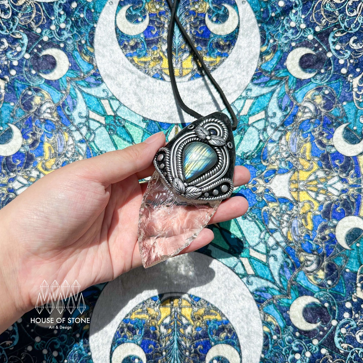 Natural Handmade Clear Quartz Arrowhead Pendant Necklace/Magic Crystal Double-sided Pendant/Labradorite Jewelry/Chakra/Altar Tool