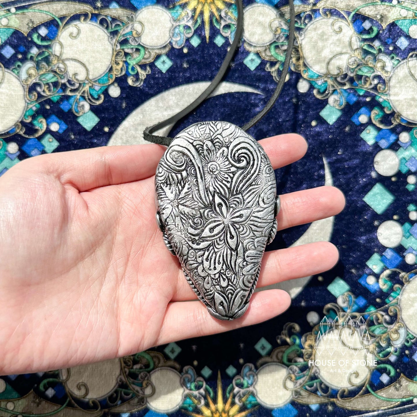 Natural Handmade Black Obsidian Pendant Necklace/Magic Obsidian Mirror Crystal Pendant/Scrying Mirror Labradorite Jewelry/Altar Tool