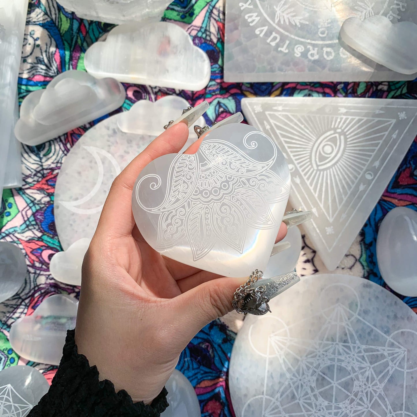 Etched Selenite Crystal Heart/Selenite Crystal Tumbled Stone/Etched Selenite Heart