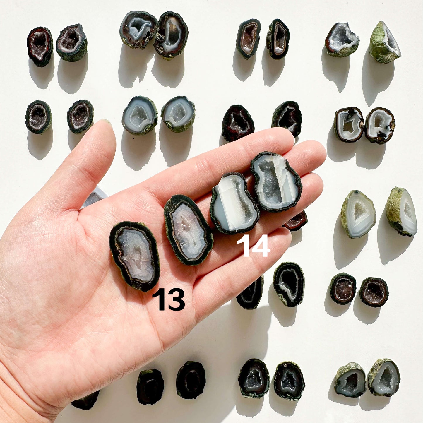 Natural Mini Agate Geode Pair | Small Tabasco Raw Crystal Geode, Druzy  Rainbow Mexico Geodes, Chakra, Meditation Tool