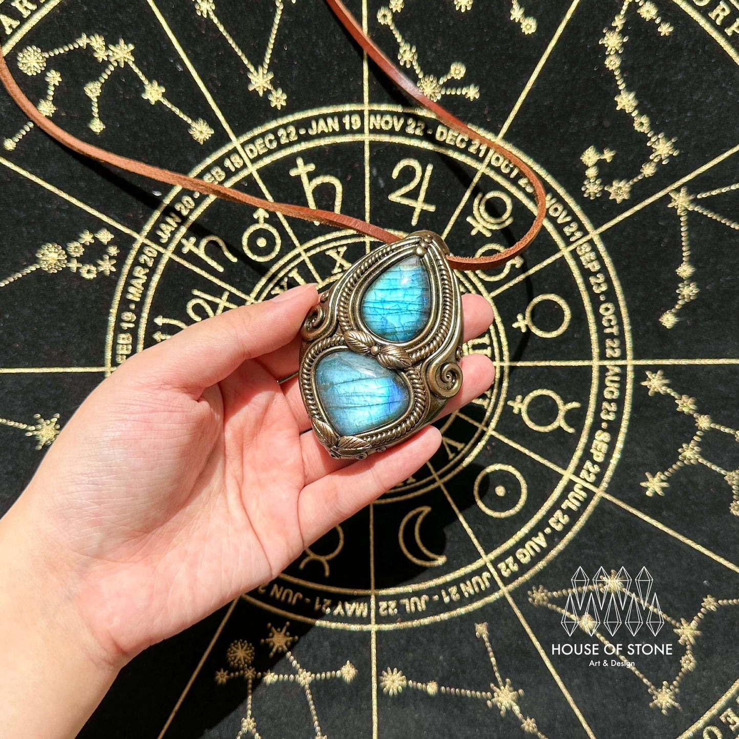 Natural Handmade Labradorite Pendant Necklace/Magic Labradorite Crystal Double-sided Pendant/Labradorite Jewelry/Chakra/Altar Tool