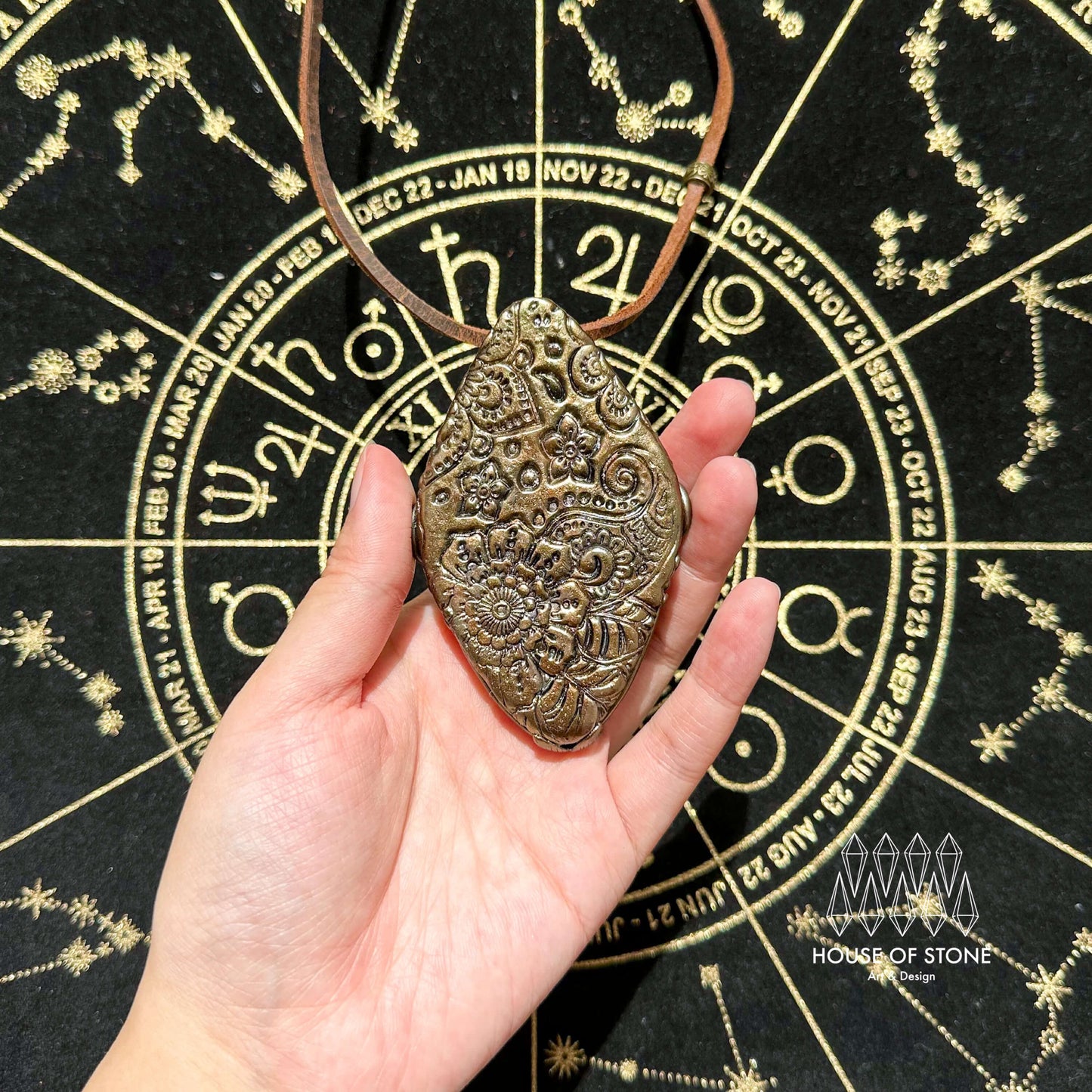 Natural Handmade Labradorite Pendant Necklace/Magic Labradorite Crystal Double-sided Pendant/Labradorite Jewelry/Chakra/Altar Tool