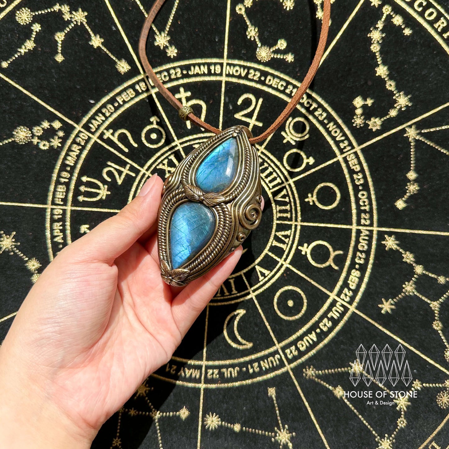 Natural Handmade Labradorite Pendant Necklace/Magic Labradorite Crystal Double-sided Pendant/Labradorite Jewelry/Chakra/Altar Tool