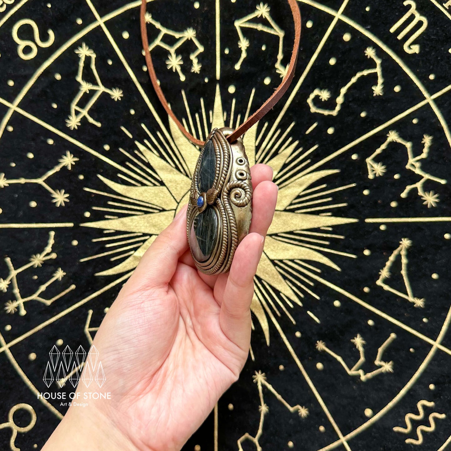 Natural Handmade Labradorite Pendant Necklace/Magic Labradorite Crystal Double-sided Pendant/Labradorite Jewelry/Chakra/Altar Tool