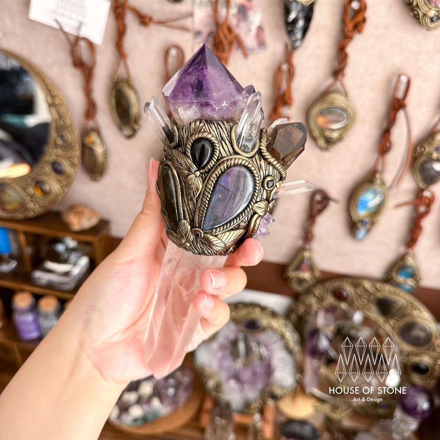 Natural Handmade Amethyst Crystal Quartz Wand/Magic Witch Crystal Antler Wand/Amethyst Brazil Clear Quartz Labradorite Wand/Chakra Healing/Manifest Altar Tool