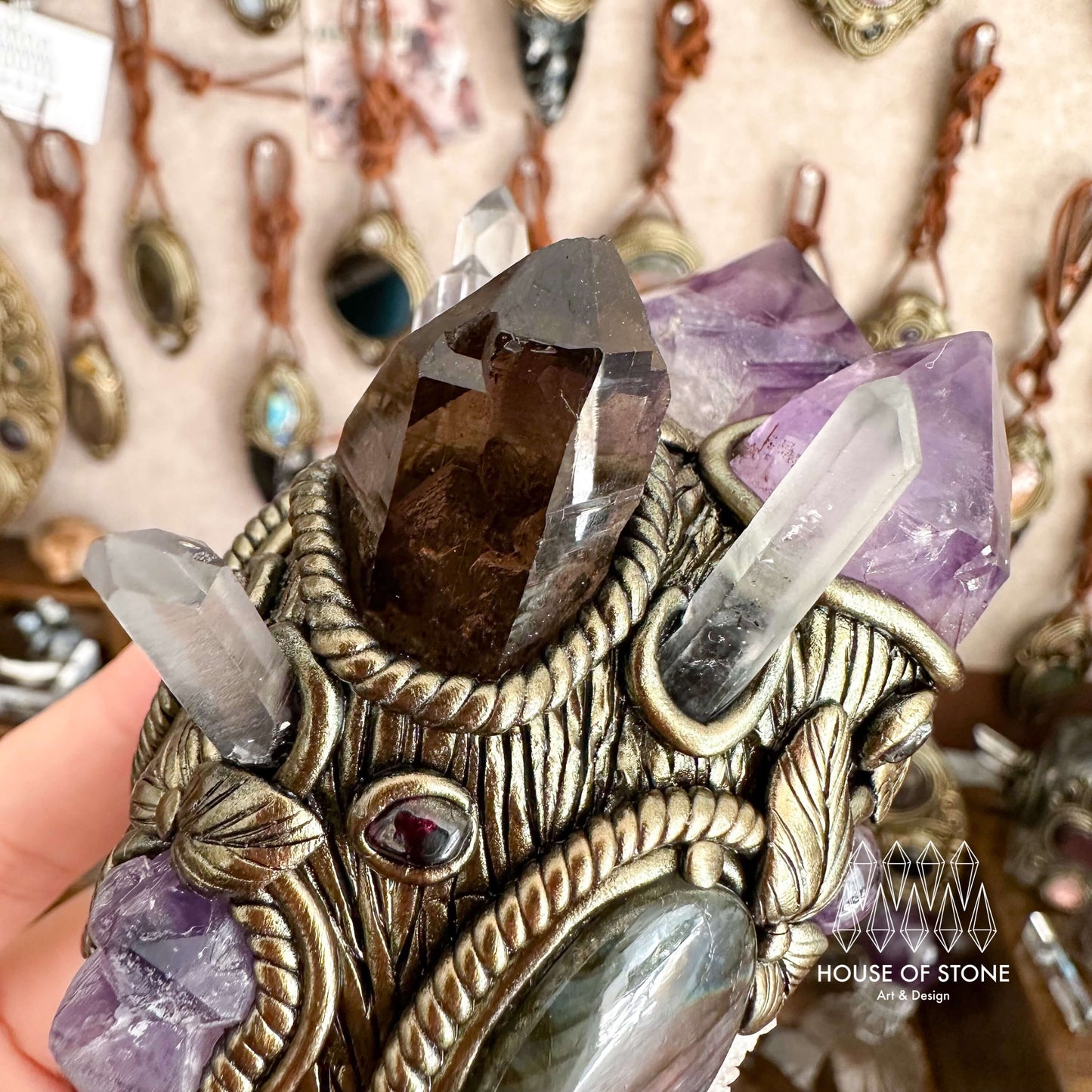 Natural Handmade Amethyst Crystal Quartz Wand/Magic Witch Crystal Antler Wand/Amethyst Brazil Clear Quartz Labradorite Wand/Chakra Healing/Manifest Altar Tool