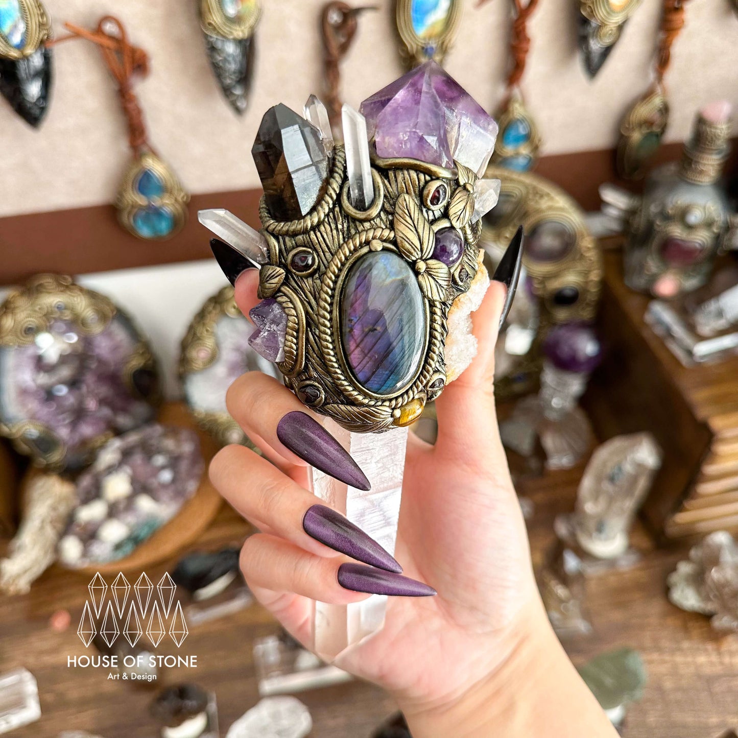 Natural Handmade Amethyst Crystal Quartz Wand/Magic Witch Crystal Antler Wand/Amethyst Brazil Clear Quartz Labradorite Wand/Chakra Healing/Manifest Altar Tool