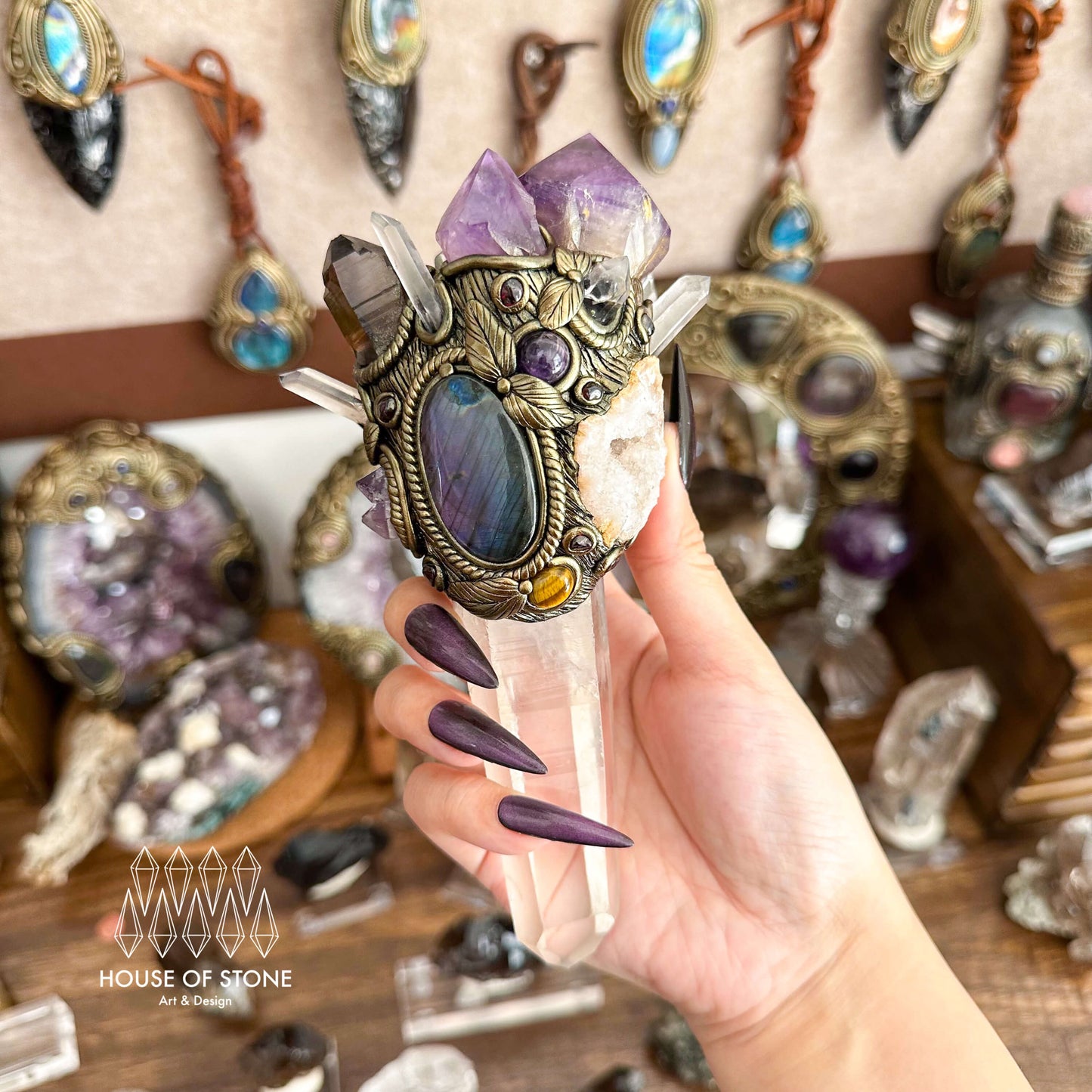 Natural Handmade Amethyst Crystal Quartz Wand/Magic Witch Crystal Antler Wand/Amethyst Brazil Clear Quartz Labradorite Wand/Chakra Healing/Manifest Altar Tool