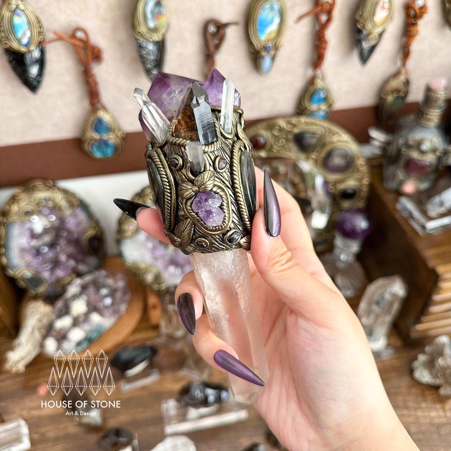 Natural Handmade Amethyst Crystal Quartz Wand/Magic Witch Crystal Antler Wand/Amethyst Brazil Clear Quartz Labradorite Wand/Chakra Healing/Manifest Altar Tool