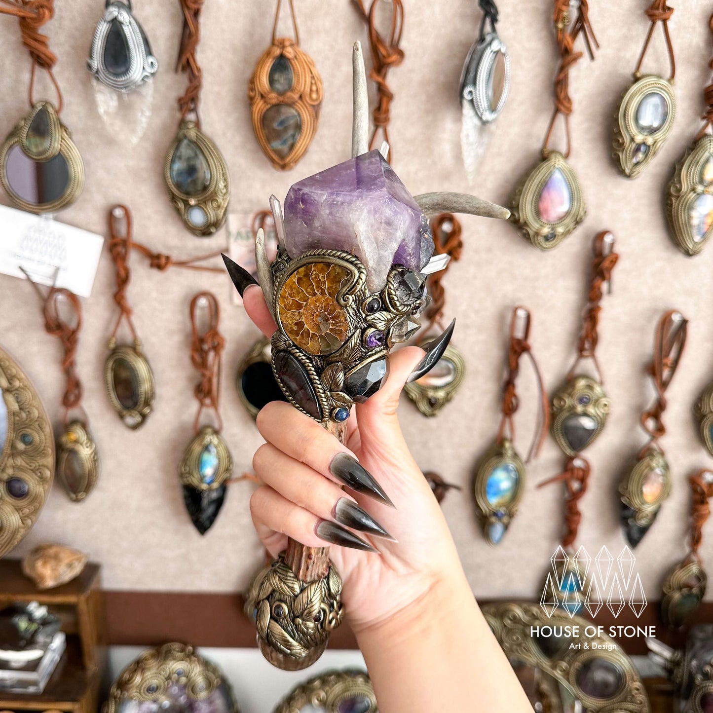 Natural Handmade Crystal Amethyst Antler Wand/Magic Smoky Quartz Witch Wand/Labradorite Amethyst Ammonite Antler Stem/Chakra/Altar Tool
