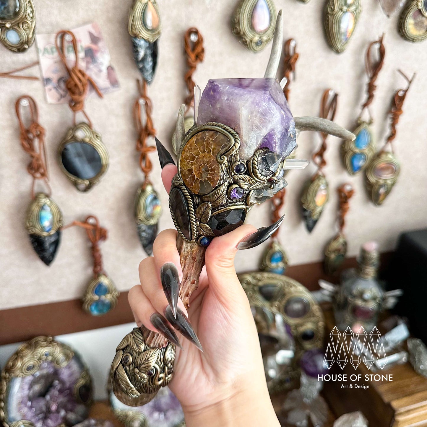 Natural Handmade Crystal Amethyst Antler Wand/Magic Smoky Quartz Witch Wand/Labradorite Amethyst Ammonite Antler Stem/Chakra/Altar Tool