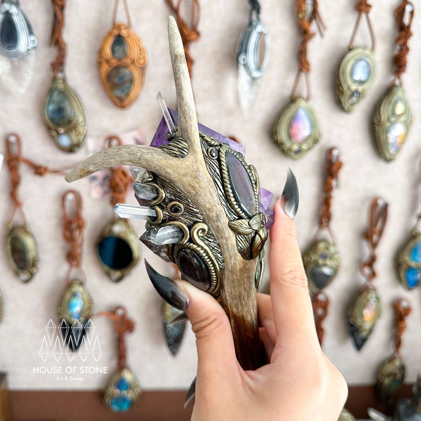 Natural Handmade Crystal Amethyst Antler Wand/Magic Smoky Quartz Witch Wand/Labradorite Amethyst Ammonite Antler Stem/Chakra/Altar Tool