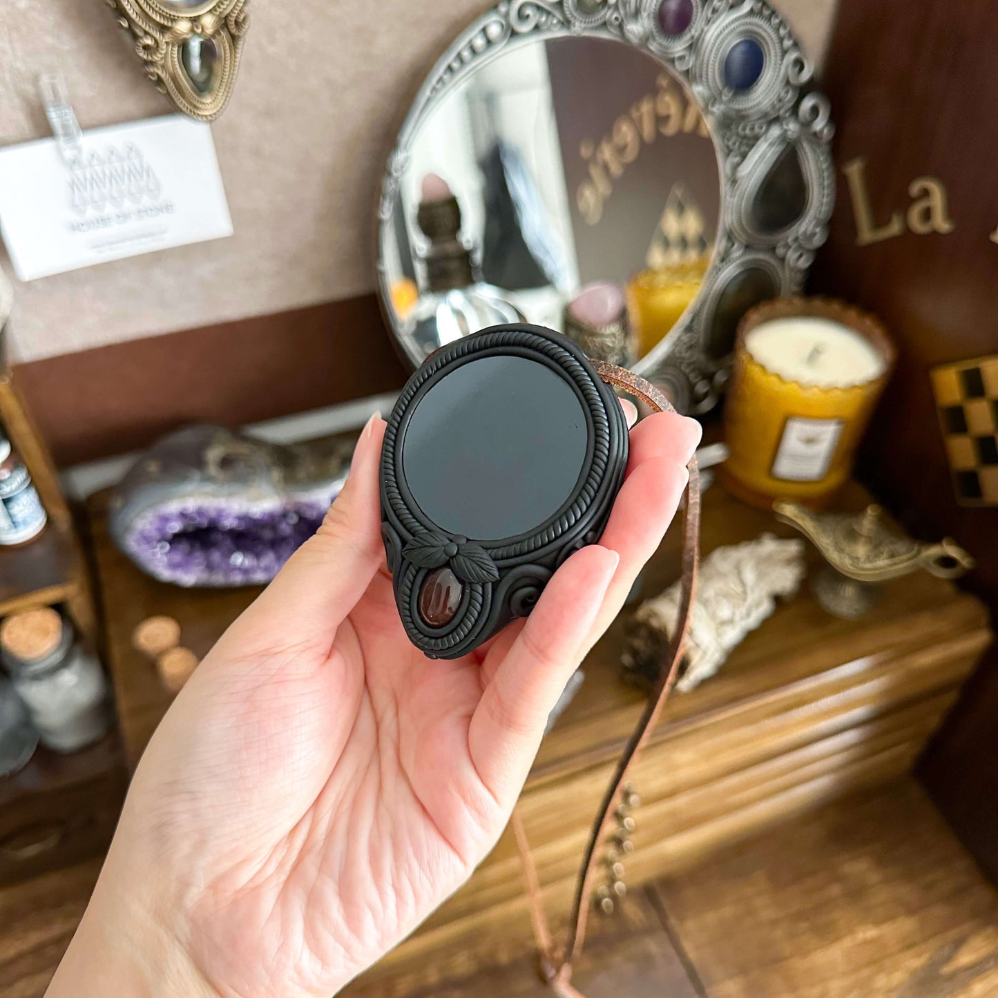 Natural Handmade Black Obsidian Pendant Necklace/Magic Obsidian Mirror Crystal Pendant/Scrying Mirror Red Agate Jewelry/Altar Tool