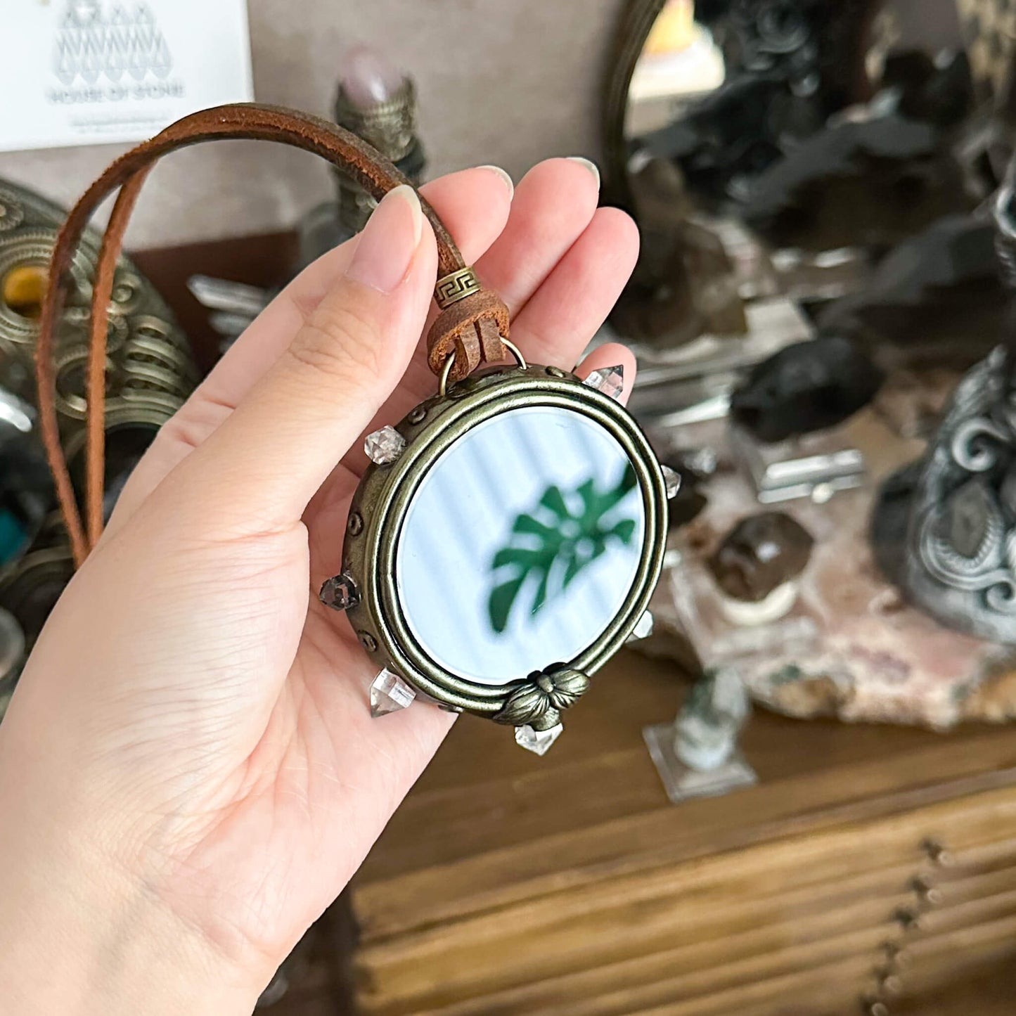 Handmade Natural Black Obsidian Pendant Necklace/Magic Obsidian Mirror Crystal Pendant/Scrying Mirror Talisman Protection Jewelry/Altar Tool
