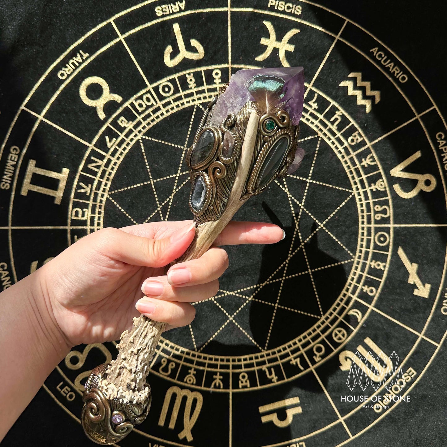 Natural Handmade Crystal Amethyst Antler Wand/Magic Clear Quartz Witch Wand/Labradorite Amethyst Garden Quartz Antler Stem/Chakra/Altar Tool