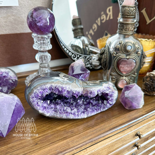 Natural Amethyst Geode Cluster/Large Raw Amethyst Agate Crystal Geode/Rainbow Amethyst Geode Cluster/Crown Chakra/Meditation Tool