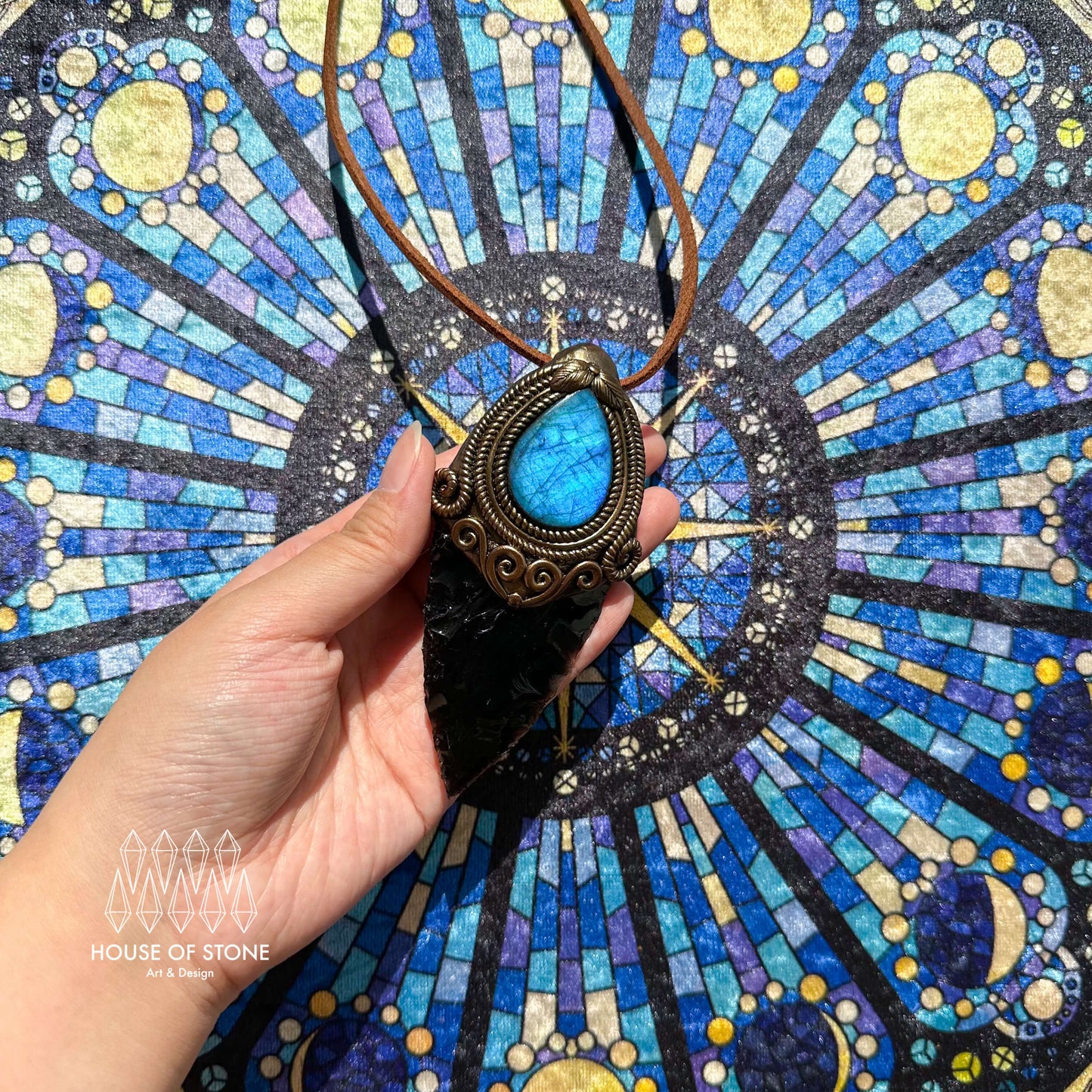 Natural Handmade Black Obsidian Arrowhead Pendant Necklace/Magic Crystal Double-sided Pendant/Labradorite Jewelry/Chakra/Altar Tool