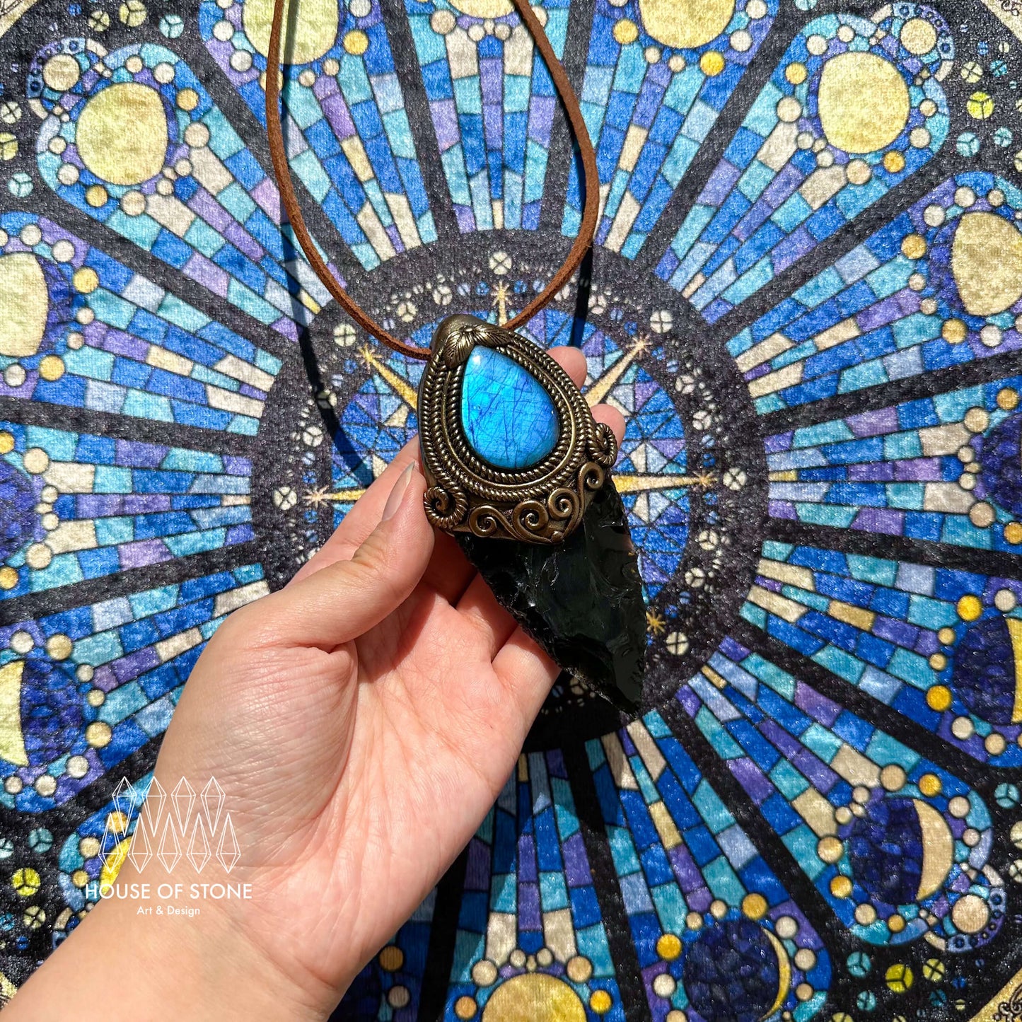 Natural Handmade Black Obsidian Arrowhead Pendant Necklace/Magic Crystal Double-sided Pendant/Labradorite Jewelry/Chakra/Altar Tool