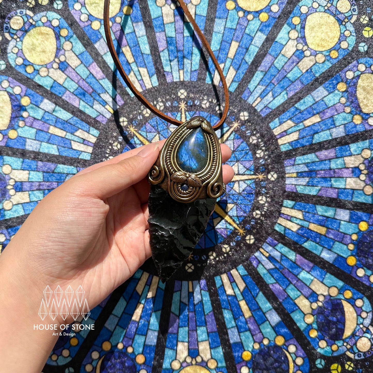 Natural Handmade Black Obsidian Arrowhead Pendant Necklace/Magic Crystal Double-sided Pendant/Labradorite Jewelry/Chakra/Altar Tool