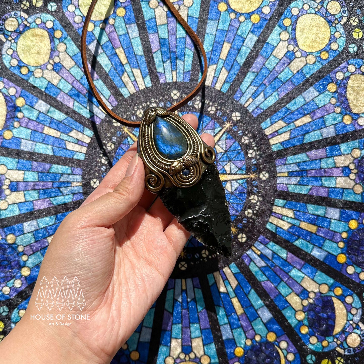 Natural Handmade Black Obsidian Arrowhead Pendant Necklace/Magic Crystal Double-sided Pendant/Labradorite Jewelry/Chakra/Altar Tool