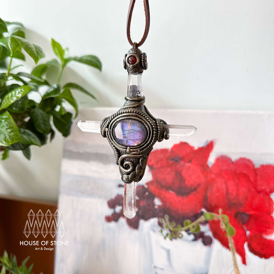 Handmade Natural Clear Quartz Pendant Necklace/Magic Crystal Protection Pendant/Labradorite Jewelry/Chakra/Crystal Cross Necklace/Altar Tool