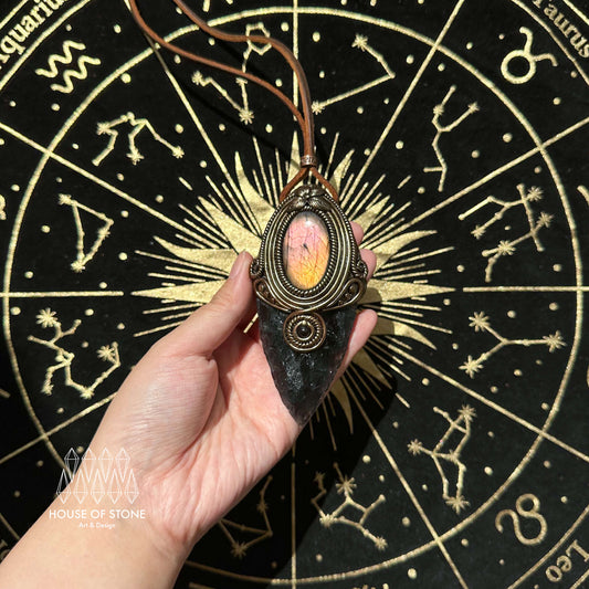 Natural Handmade Smoky Quartz Arrowhead Pendant Necklace/Magic Crystal Double-sided Pendant/Labradorite Amethyst Jewelry/Chakra/Altar Tool