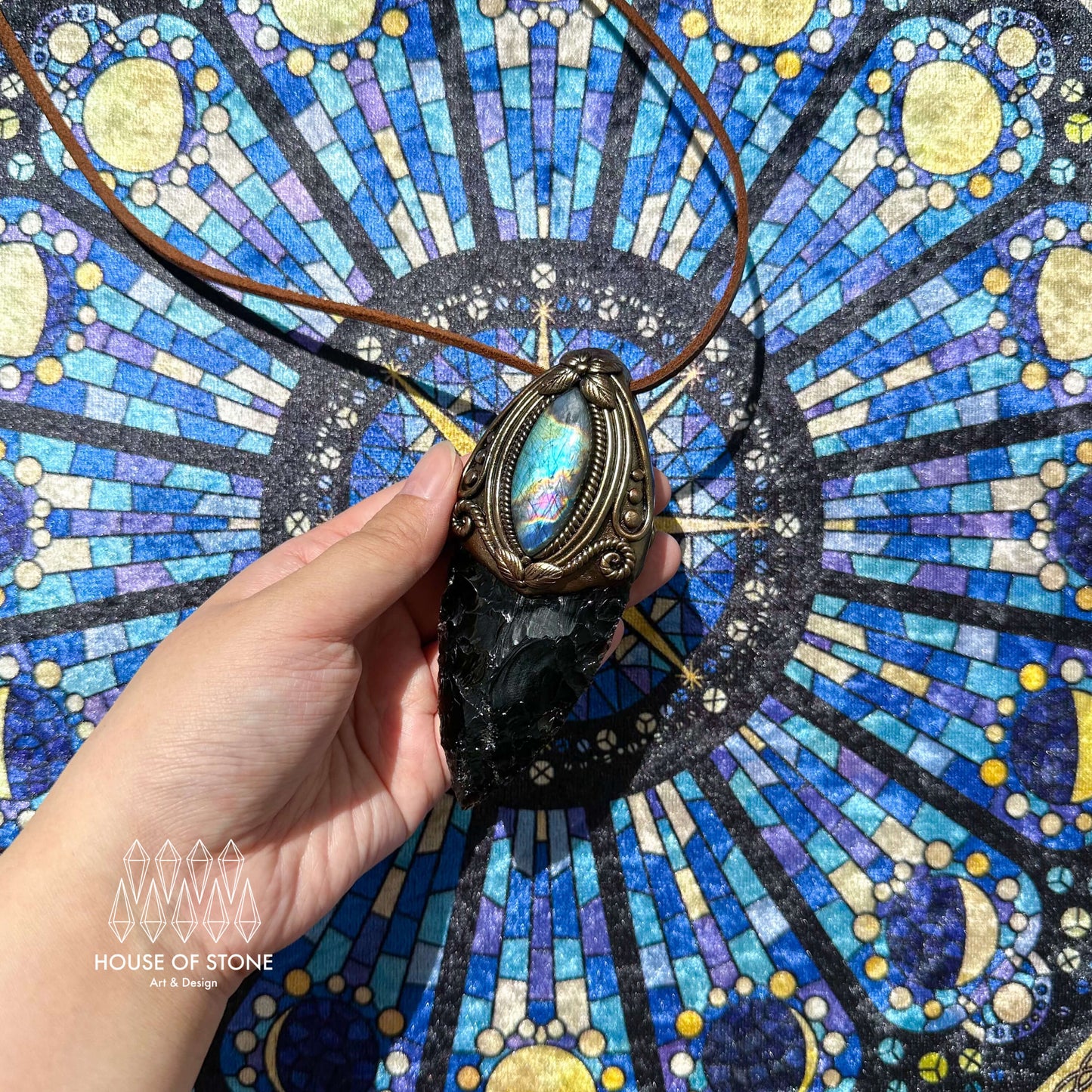 Natural Handmade Black Obsidian Arrowhead Pendant Necklace/Magic Crystal Double-sided Pendant/Labradorite Jewelry/Chakra/Altar Tool