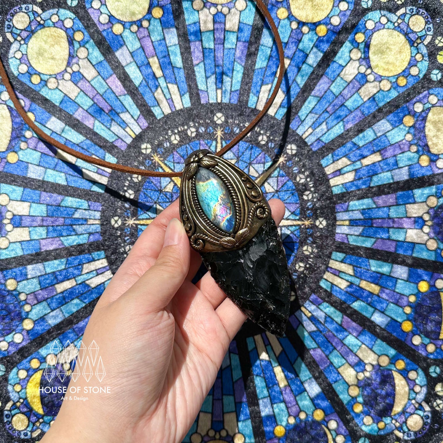 Natural Handmade Black Obsidian Arrowhead Pendant Necklace/Magic Crystal Double-sided Pendant/Labradorite Jewelry/Chakra/Altar Tool