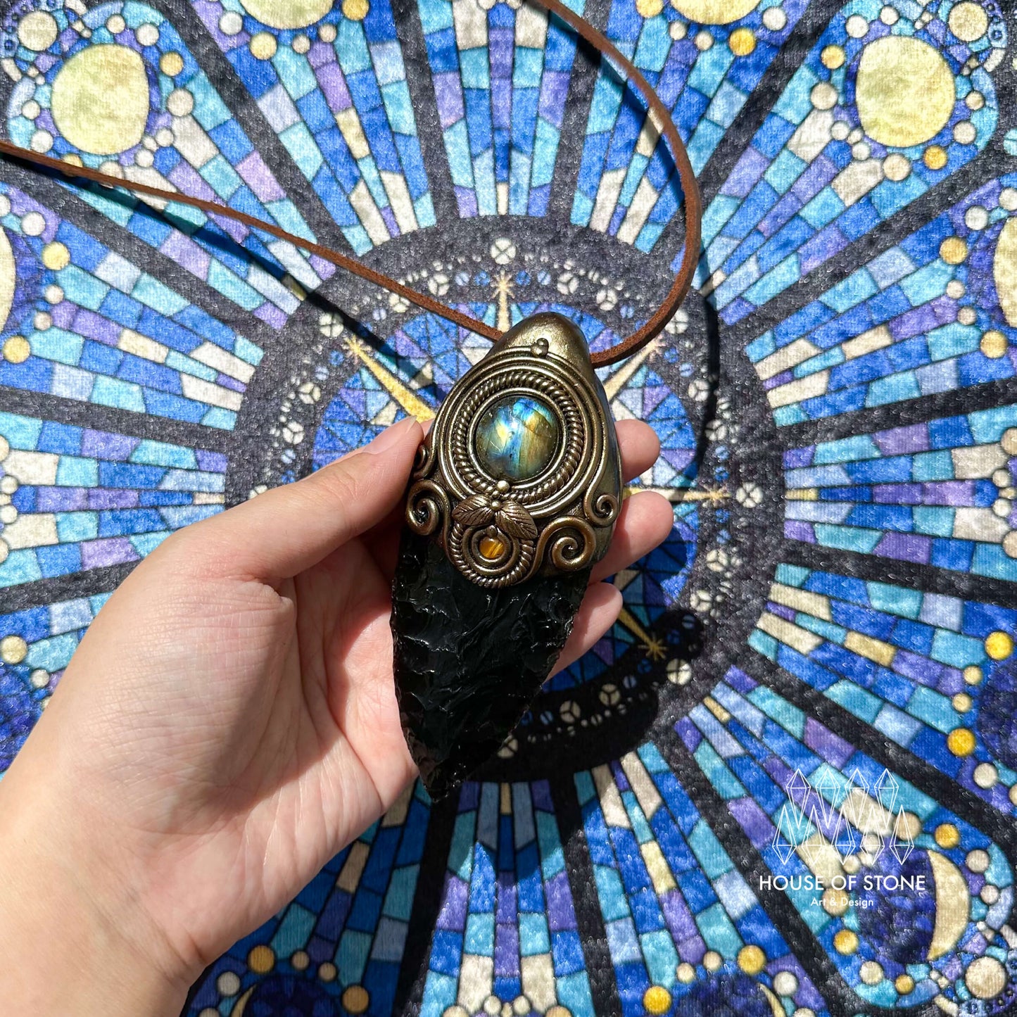 Natural Handmade Black Obsidian Arrowhead Pendant Necklace/Magic Crystal Double-sided Pendant/Labradorite Jewelry/Chakra/Altar Tool