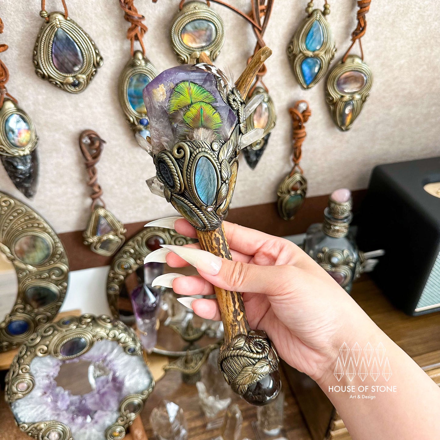 Natural Handmade Crystal Amethyst Antler Wand/Magic Clear Quartz Witch Wand/Labradorite Amethyst Ammonite Antler Stem/Chakra/Altar Tool