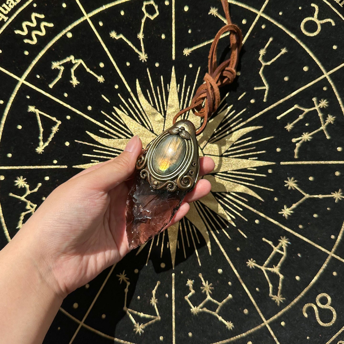 Natural Handmade Smoky Quartz Arrowhead Pendant Necklace/Magic Crystal Double-sided Pendant/Labradorite Jewelry/Chakra/Altar Tool