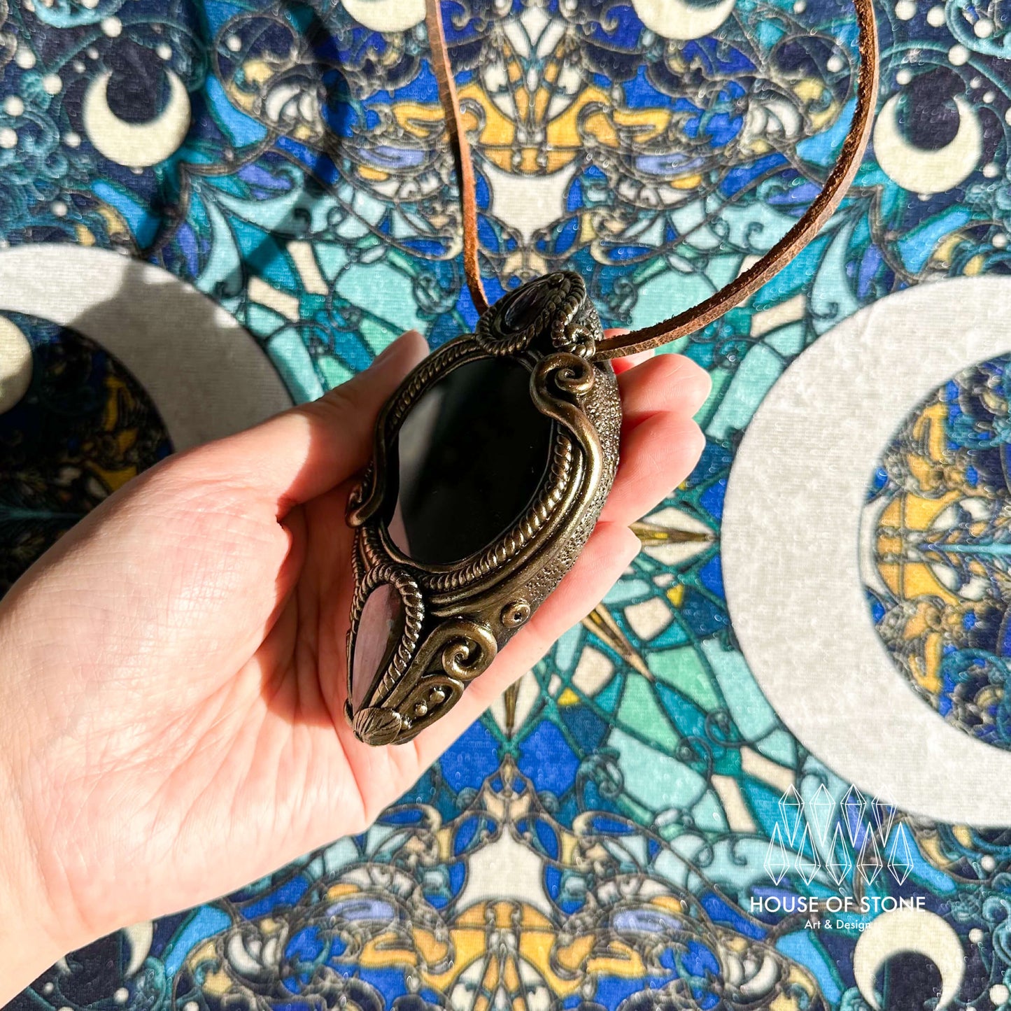 Natural Handmade Black Obsidian Pendant Necklace/Magic Obsidian Mirror Crystal Pendant/Scrying Mirror Labradorite Jewelry/Altar Tool
