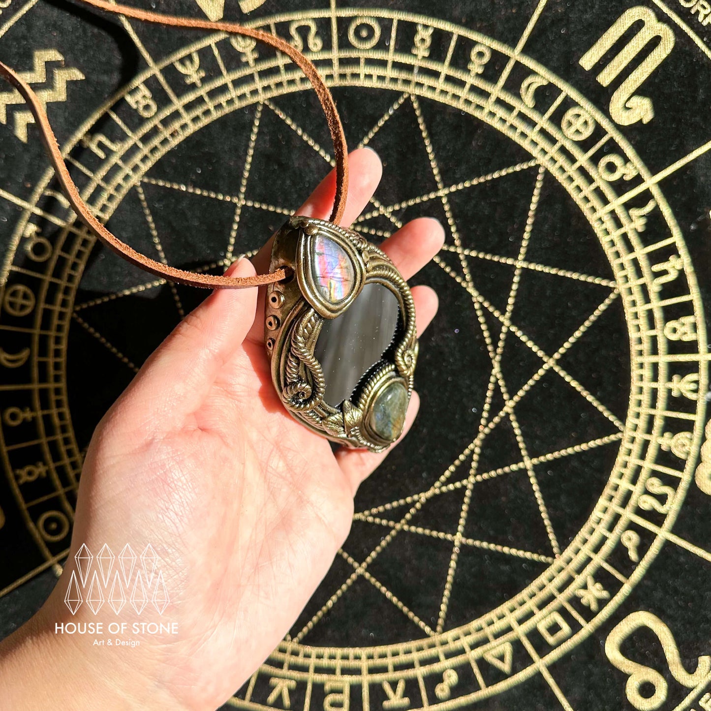 Natural Handmade Black Obsidian Pendant Necklace/Magic Obsidian Mirror Crystal Pendant/Scrying Mirror Labradorite Jewelry/Altar Tool