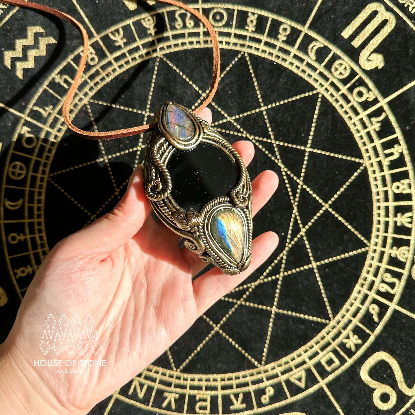 Natural Handmade Black Obsidian Pendant Necklace/Magic Obsidian Mirror Crystal Pendant/Scrying Mirror Labradorite Jewelry/Altar Tool