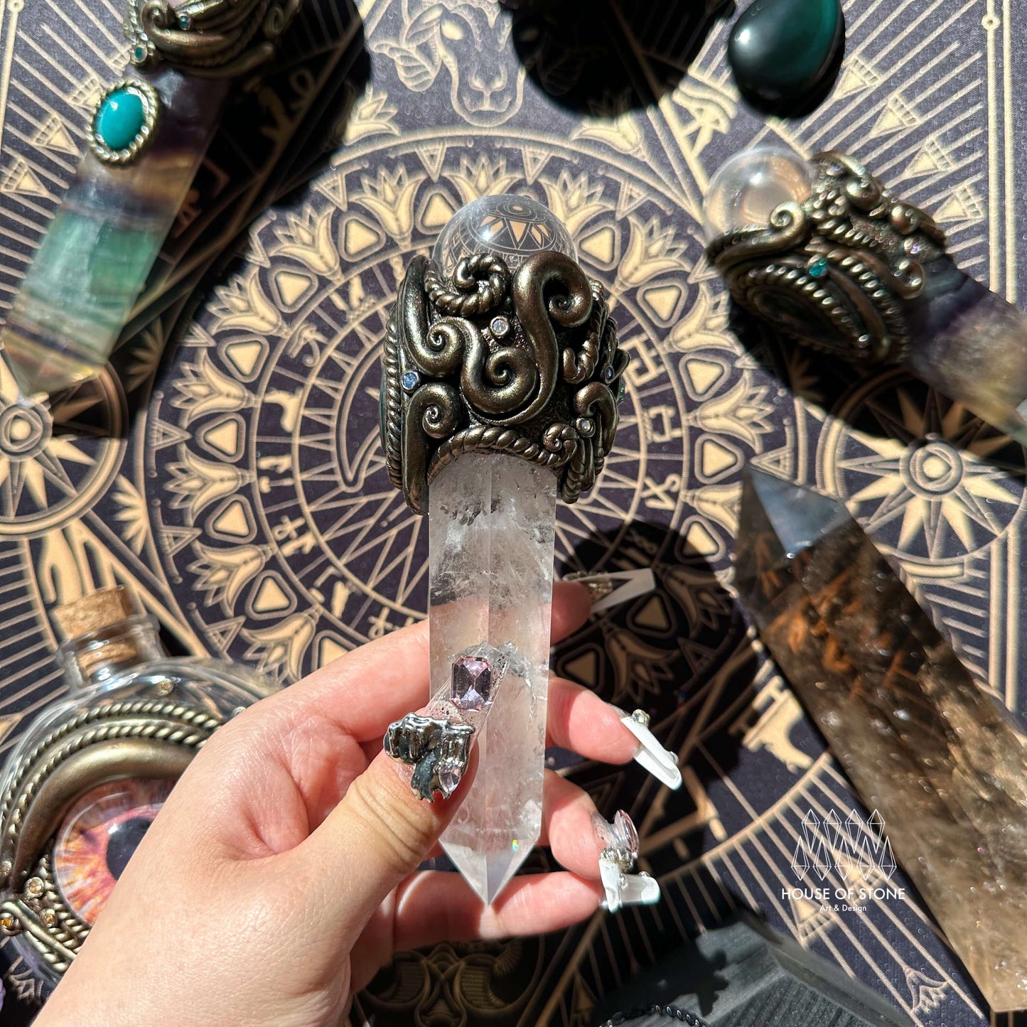 Natural Handmade Crystal Quartz Wand/Magic Crystal Quartz Wand/Clear Quartz Labradorite/Crown Chakra Healing/Manifest Tool/Altar Tool