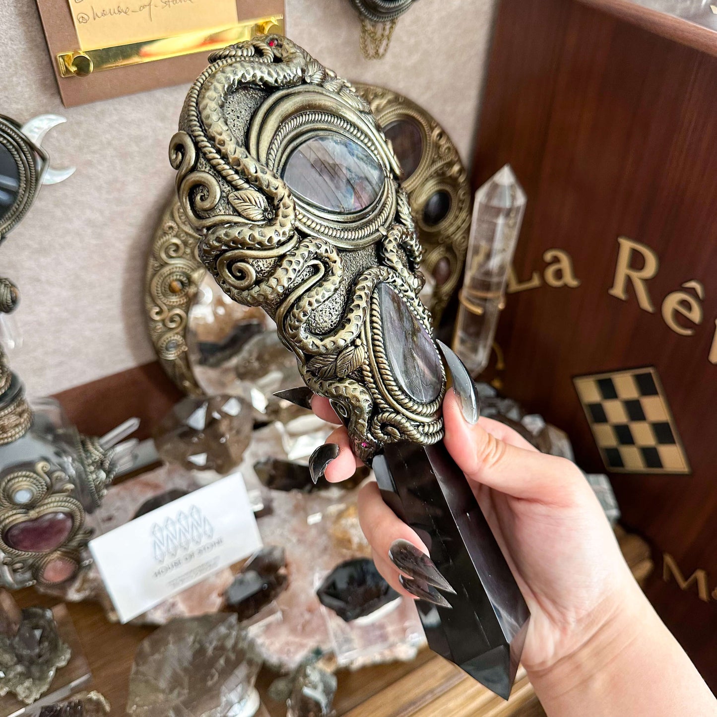 Handmade Natural Black Obsidian Mirror/Magic Obsidian Witch Wand/Crystal Quartz Wand/Scrying Mirror Wand/Root Chakra/Manifest Altar Tool