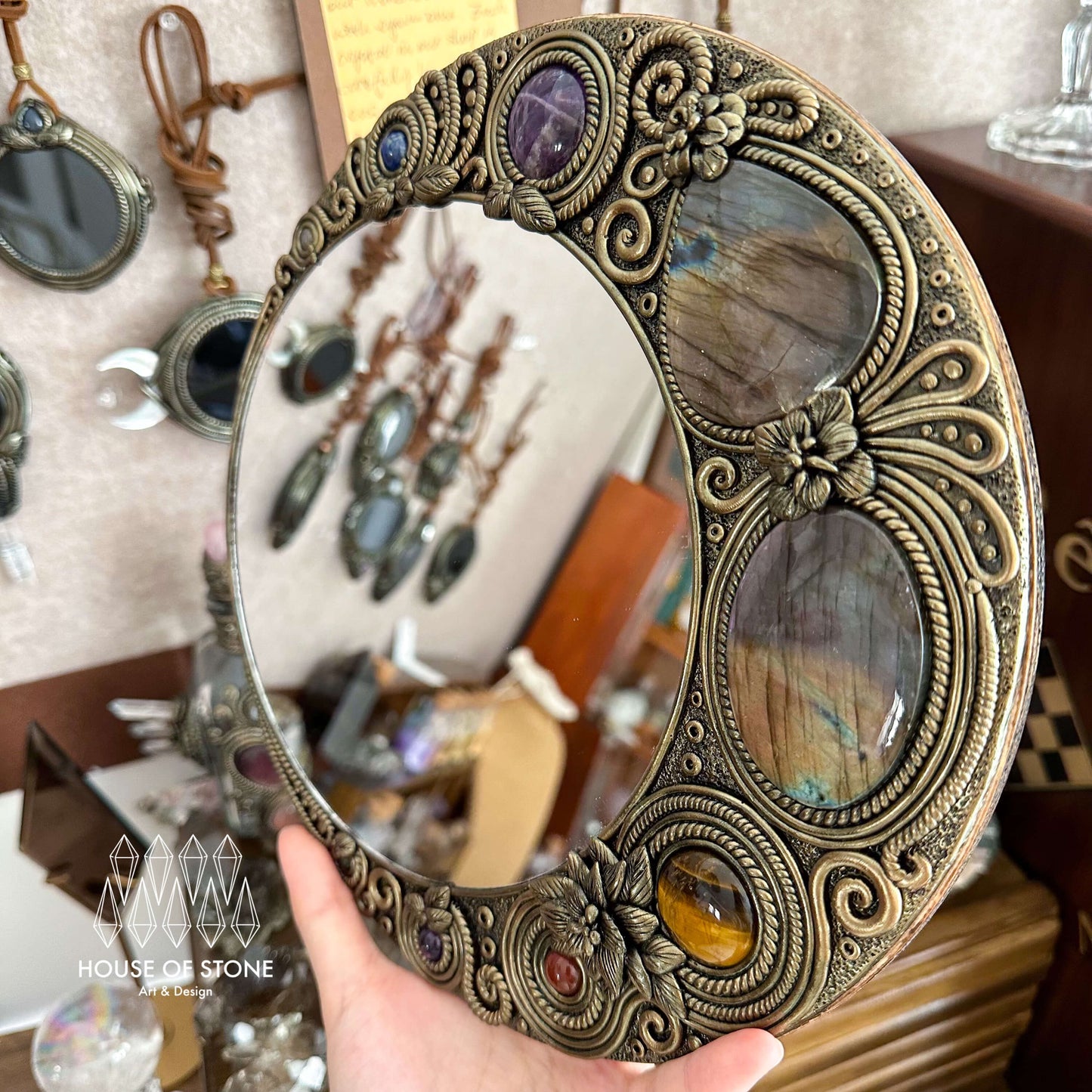 Handmade Natural Crystal Mirror/Magic Crystal Witch Mirror/Labradorite Mirror/Crystal Quartz Mirror/Chakra Healing/Manifest Altar Tool
