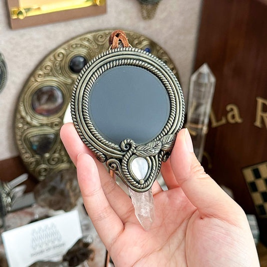 Handmade Natural Black Obsidian Pendant Necklace/Magic Obsidian Mirror Crystal Pendant/Scrying Mirror Talisman Protection Jewelry/Altar Tool
