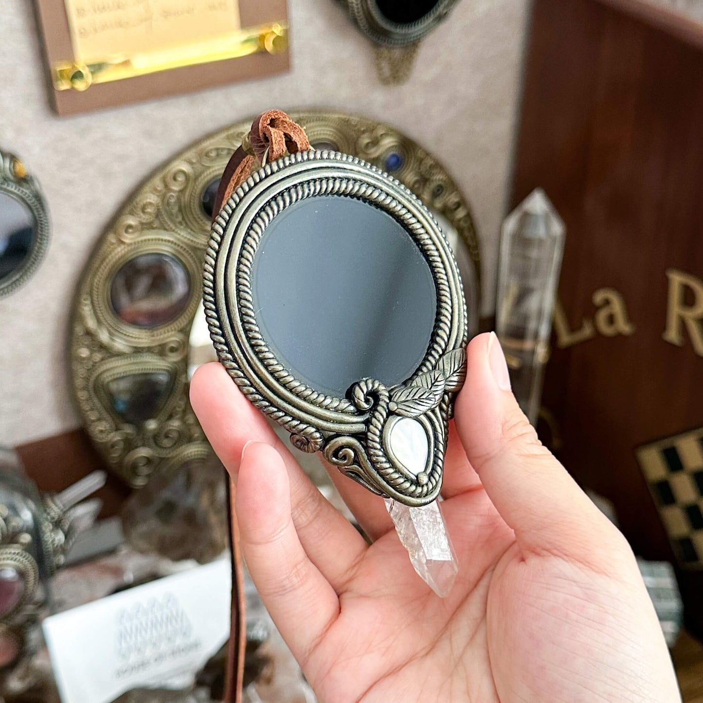Handmade Natural Black Obsidian Pendant Necklace/Magic Obsidian Mirror Crystal Pendant/Scrying Mirror Talisman Protection Jewelry/Altar Tool