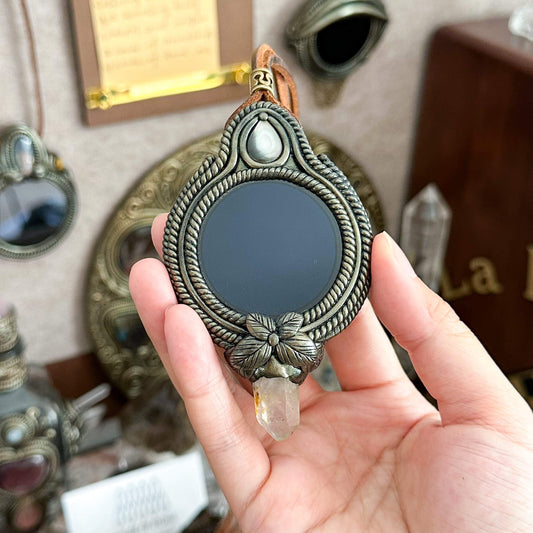 Handmade Natural Black Obsidian Pendant Necklace/Magic Obsidian Mirror Crystal Pendant/Scrying Mirror Labradorite Protection Jewelry/Altar Tool