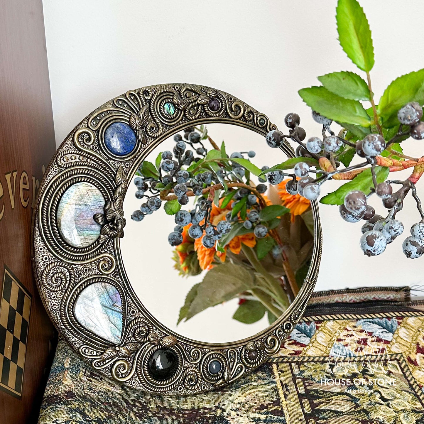 Handmade Natural Crystal Mirror/Magic Crystal Witch Mirror/Labradorite Mirror/Crystal Quartz Mirror/Chakra Healing/Manifest Altar Tool