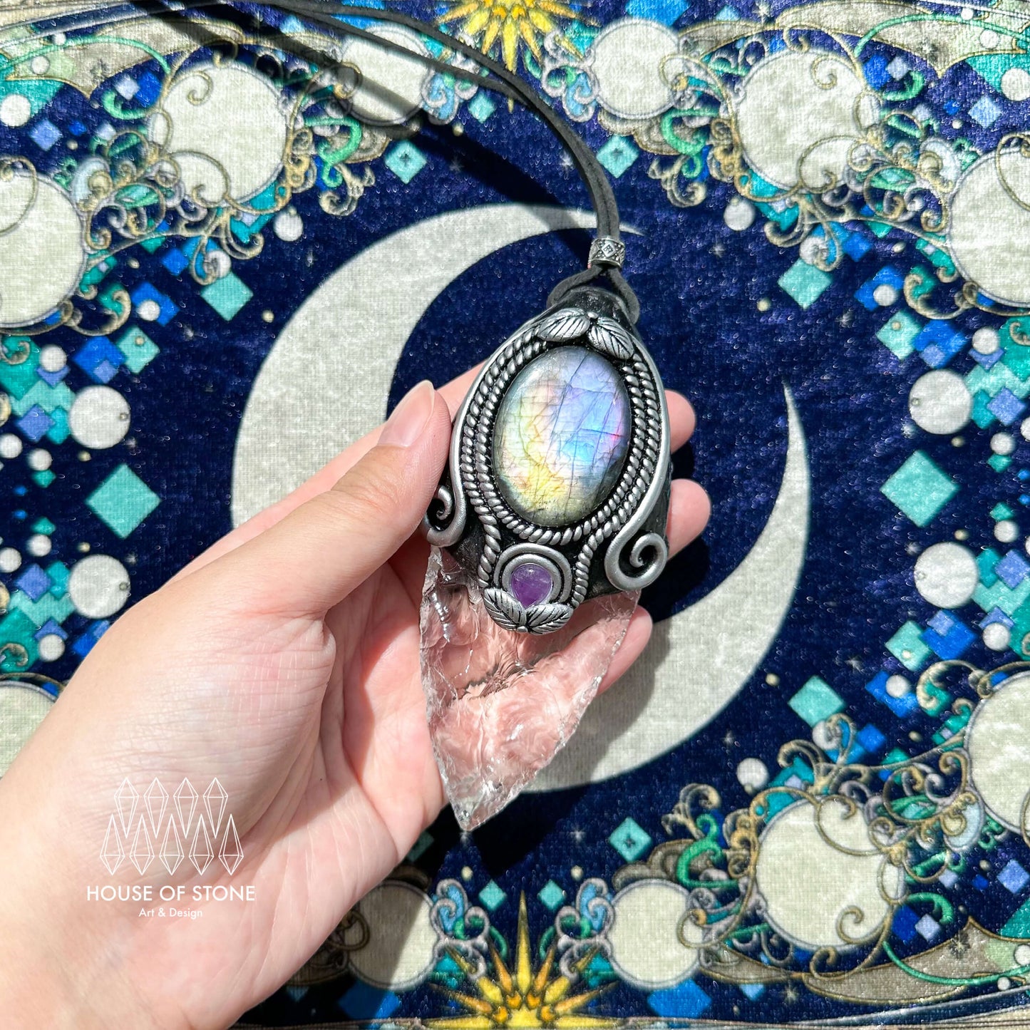 Natural Handmade Clear Quartz Arrowhead Pendant Necklace/Magic Crystal Double-sided Pendant/Labradorite Jewelry/Chakra/Altar Tool