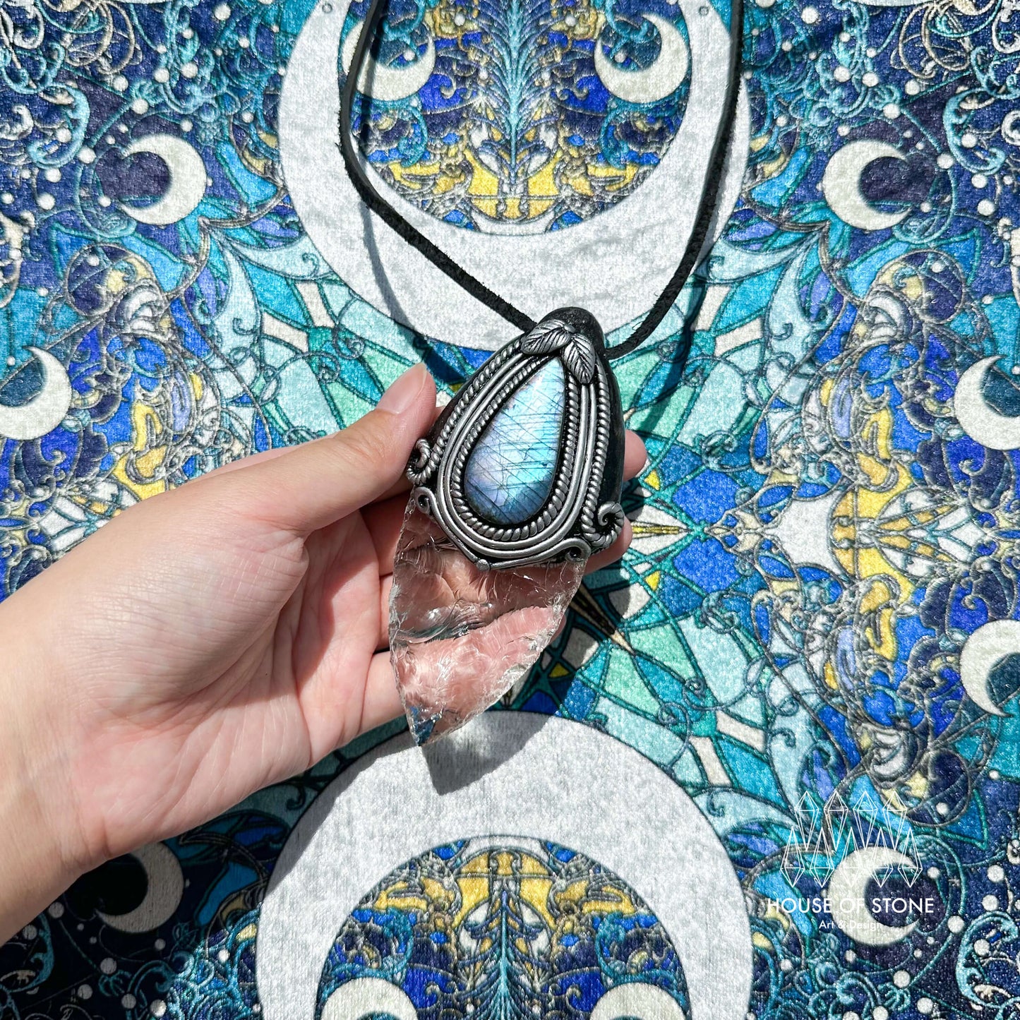 Natural Handmade Clear Quartz Arrowhead Pendant Necklace/Magic Crystal Double-sided Pendant/Labradorite Jewelry/Chakra/Altar Tool