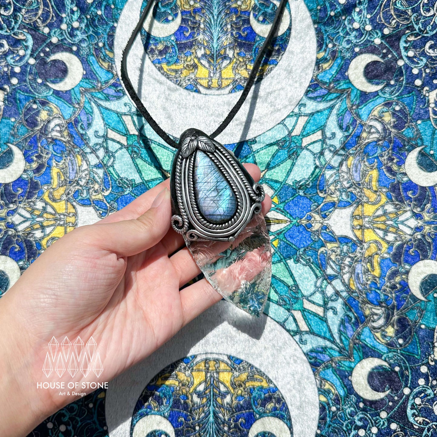 Natural Handmade Clear Quartz Arrowhead Pendant Necklace/Magic Crystal Double-sided Pendant/Labradorite Jewelry/Chakra/Altar Tool