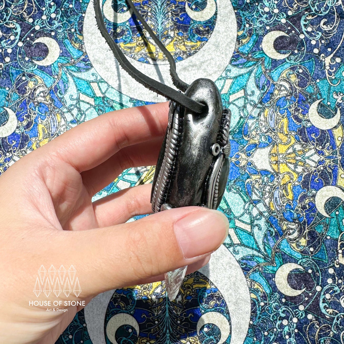 Natural Handmade Clear Quartz Arrowhead Pendant Necklace/Magic Crystal Double-sided Pendant/Labradorite Jewelry/Chakra/Altar Tool