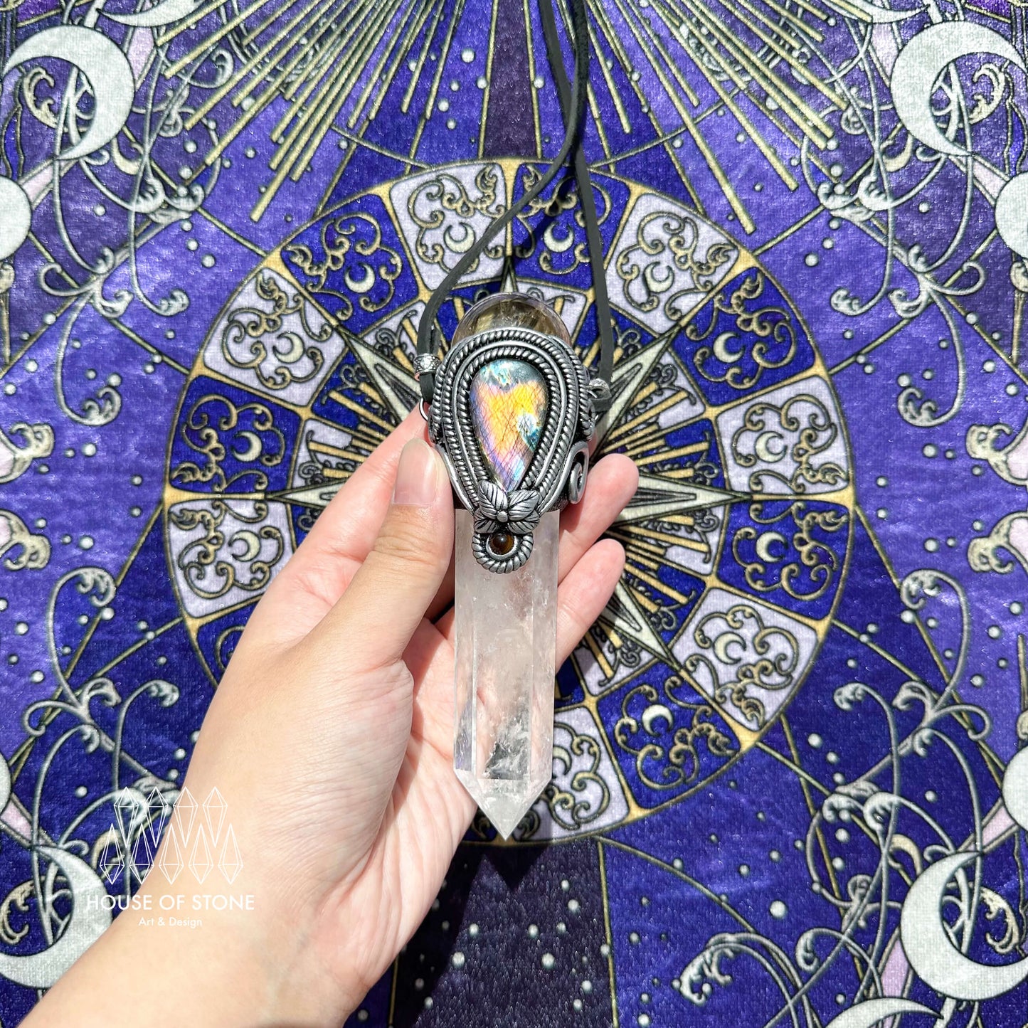 Natural Handmade Clear Quartz Pendant Necklace/Magic Crystal Double-sided Pendant/Labradorite Necklace/Root Chakra/Manifest Altar Tool